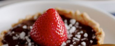 manvi drona salted caramel tart